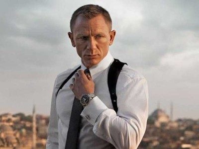 james-bond-wearing-an-omega-watch-9906245